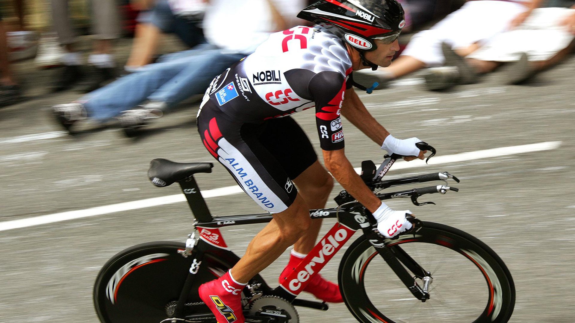 欧国联赛战术紧凑，球员全力以赴，欧国联赛事推荐